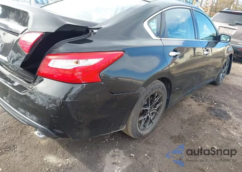 2016 Nissan Altima 2.5 S z USA, uszkodzony, nr VIN 1N4AL3AP1GC136435